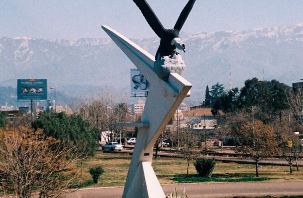 Proponen que el Cóndor de Guaymallén se llame "El Cóndor de América"