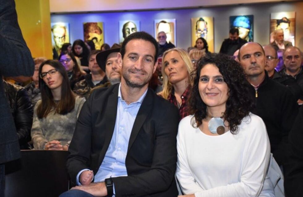 López contra Javkin: "Tira títulos fuertes porque las encuestas le dan mal"