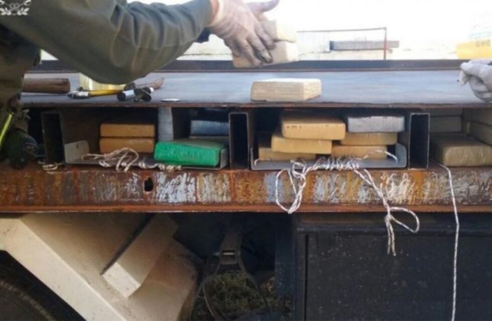 Secuestran 200 kilos de cocaína que iban dirigidos a Córdoba