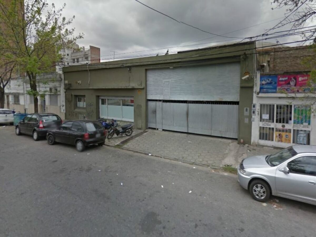 La protesta se realizu00f3 frente a la sede de la marca Laundry.