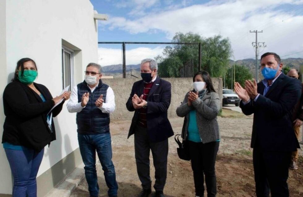 Raúl Jalil anunció un nuevo plan habitacional 2020