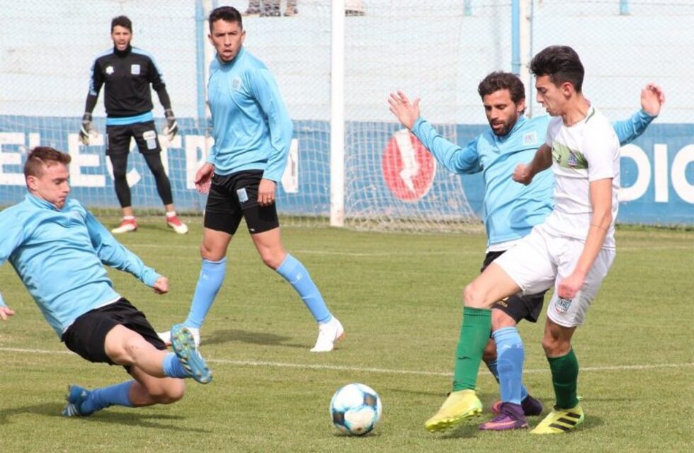 Ceresole marcó un gol en los amistosos de Estudiantes Río IV
