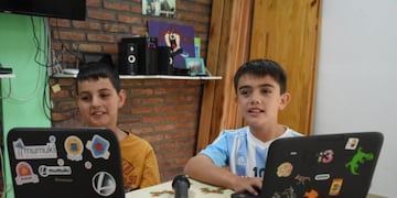 Francisco y Ángel son hermanos y comparten la misma pasión\u002E Foto: El Diario de la República\u002E