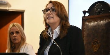 Mu00f3nica Fein en la apertura de sesiones del Concejo