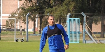 Wilfredo Olivera que jugó en Talleres tendría todo arreglado para volver a Córdoba pero para vestir la camiseta de Belgrano