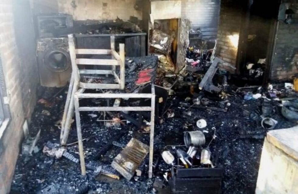 Una estufa explotó y una familia perdió todo en San Rafael