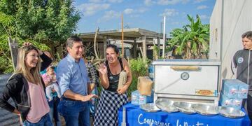 Katia Blanc (extremo izquierdo): \