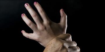 La víctima estaba esperando el colectivo.