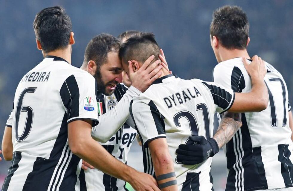 Dybala e Higuaín le dieron la victoria a la Juventus ante el Nápoli