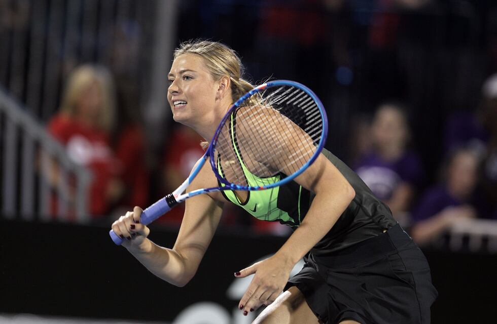 Maria Sharapova volverá a jugar oficialmente el 26 de abril tras 15 meses de suspensión