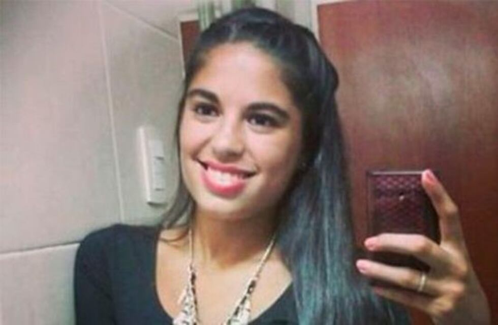Usaron una foto de Micaela García para vender pastillas para adelgazar
