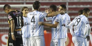 Atlético logró un triunfo clave frente a The Strongest en La Paz\u002E