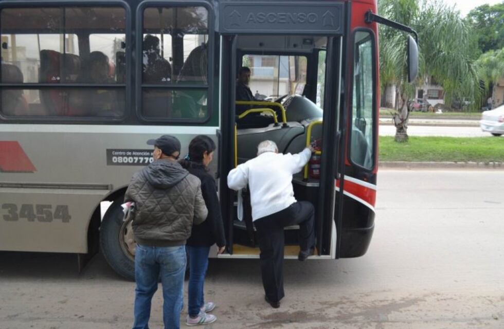 Esta tarde se define si el lunes hay paro de colectivos en Corrientes