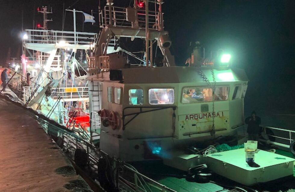 Los primeros barcos con langostino llegaron a Puerto Deseado