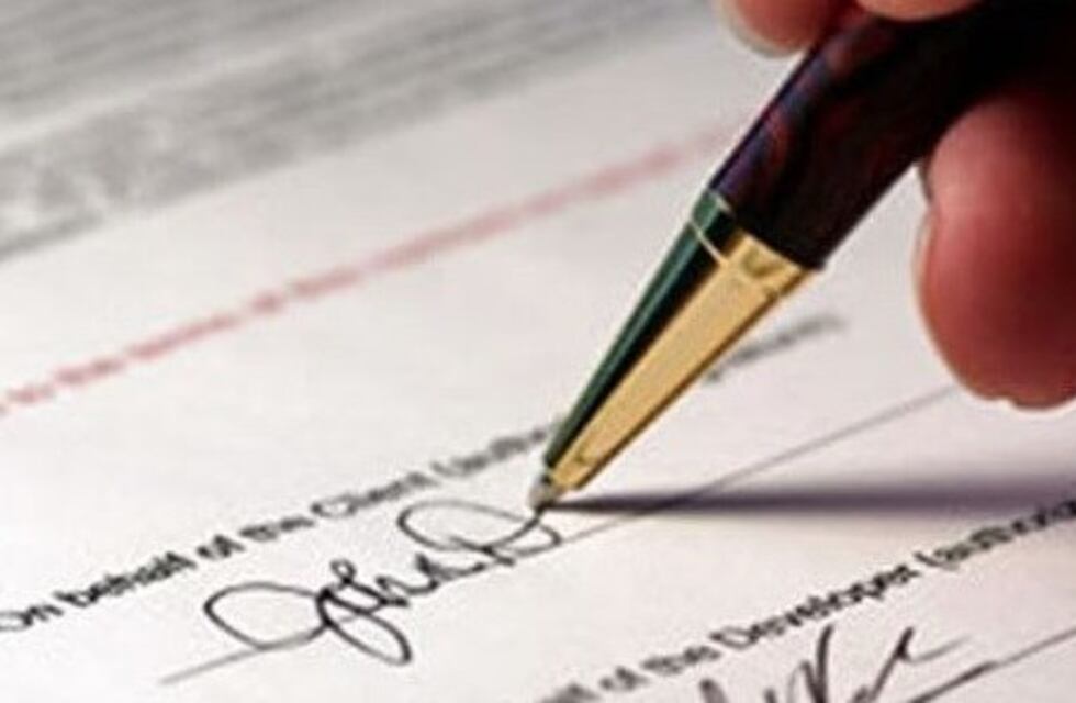 Desvincularon a 11 empleados del ex COSE por falsificar títulos secundarios