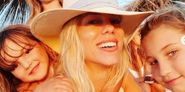 Nicole Neumann de vacaciones