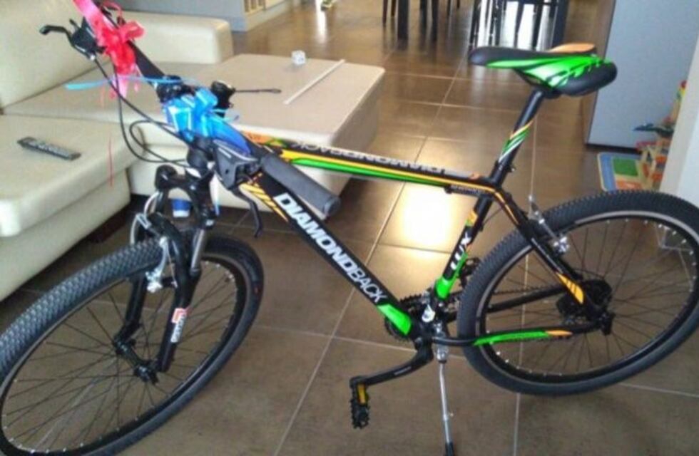 Le robaron su bici y busca a los ladrones, era el único medio que tenía para llegar a su trabajo