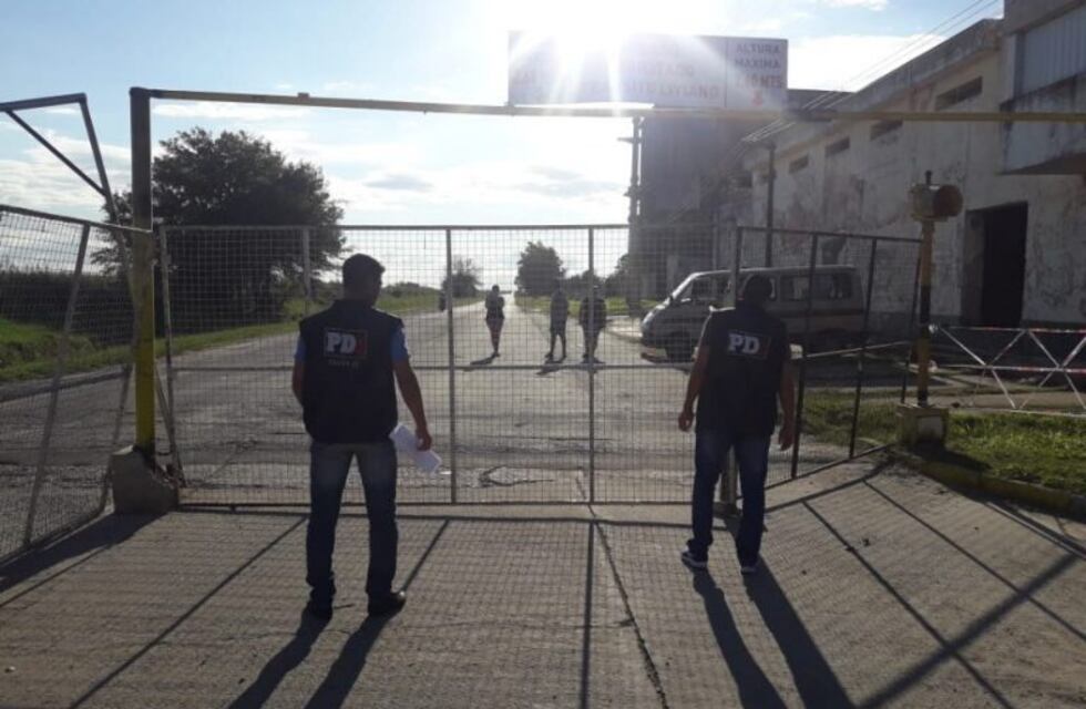 Quitaron el vallado sobre la Ruta 64 e investigan a la intendenta de Sastre