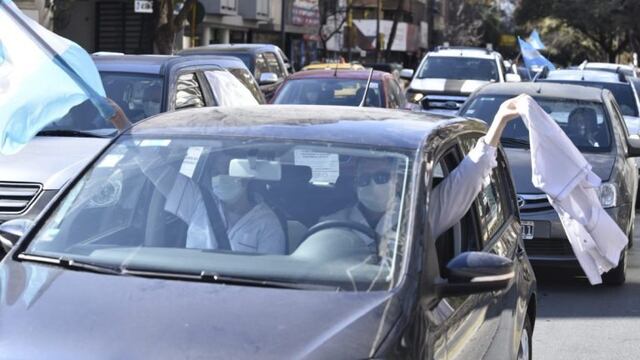 Caravana de Médicos Autoconvocados en Córdoba.