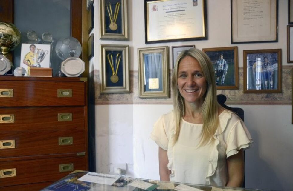 Carolina, la hermana de los Barros Schelotto, es candidata a diputada