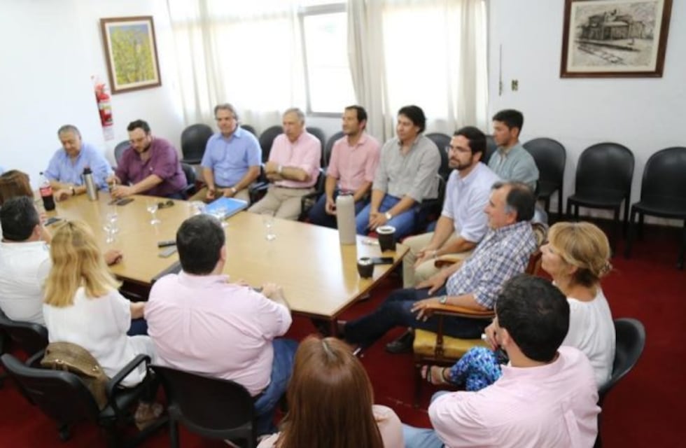 Negocian la continuidad de Massalin en Goya