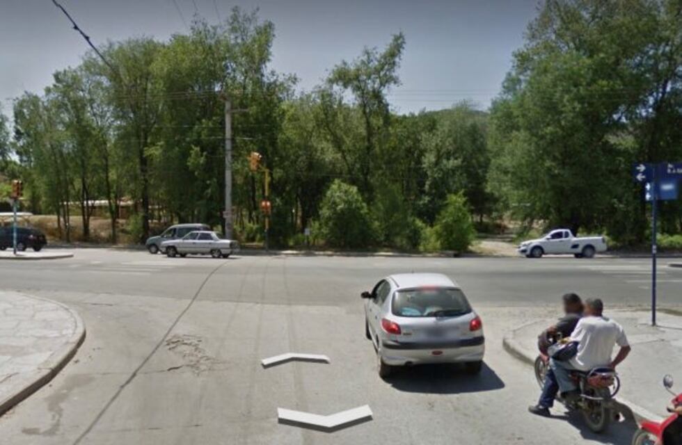 Carlos Paz: delincuente de 60 años le arrebató el celular a una vecina