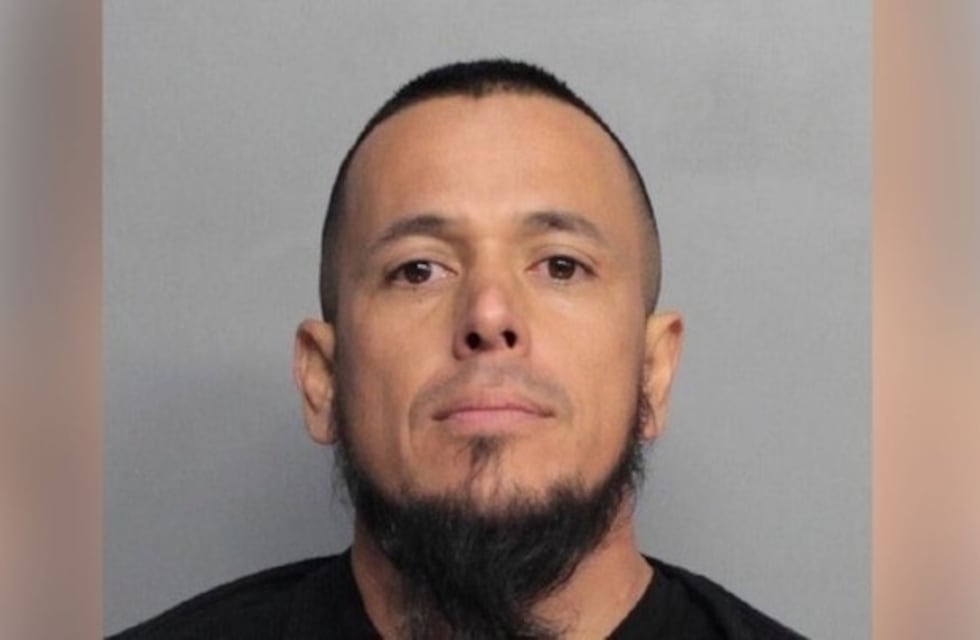 Arrestaron en Miami a un argentino que amenazó con desatar una masacre