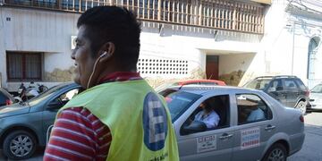 Sube el estacionamiento medido\u002E (web)