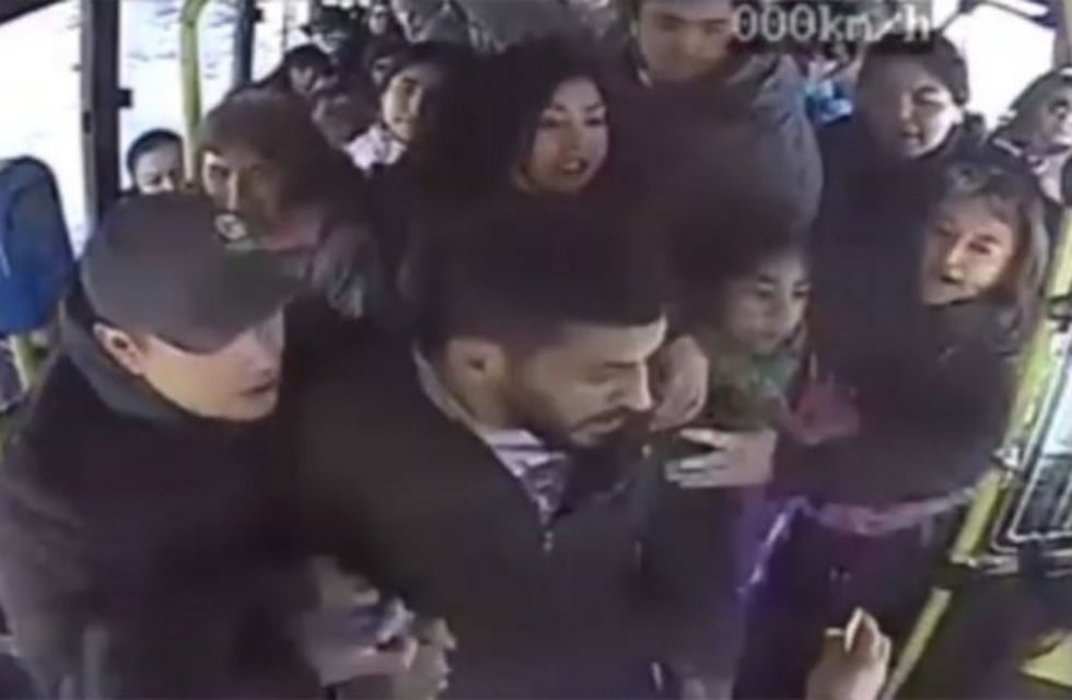 Luchador de MMA golpeó a un chofer en Bariloche y quedó grabado