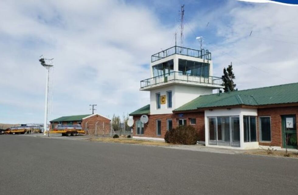 Refaccionaran aeropuertos y aeroclubes en Santa Cruz