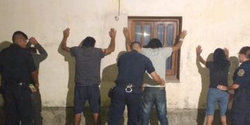 Arrestaron a ocho colombianos que tenían prohibido entrar a la Argentina