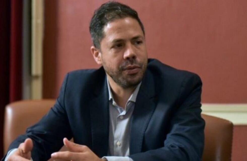 Di Pollina y los rumores de renuncia de Cocca: "A nadie le gusta que se vaya un jugador titular"