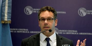 Argentina's Central Bank president Guido Sandleris speaks during a press conference at the Central Bank headquarters in Buenos Aires on October 11, 2019\u002E (Photo by JUAN MABROMATA / AFP)