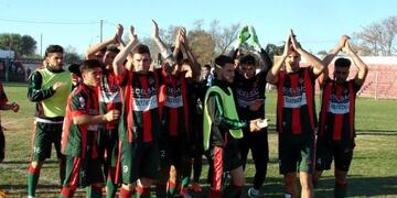 Argentino Peñarol quiere seguir prendido en la punta