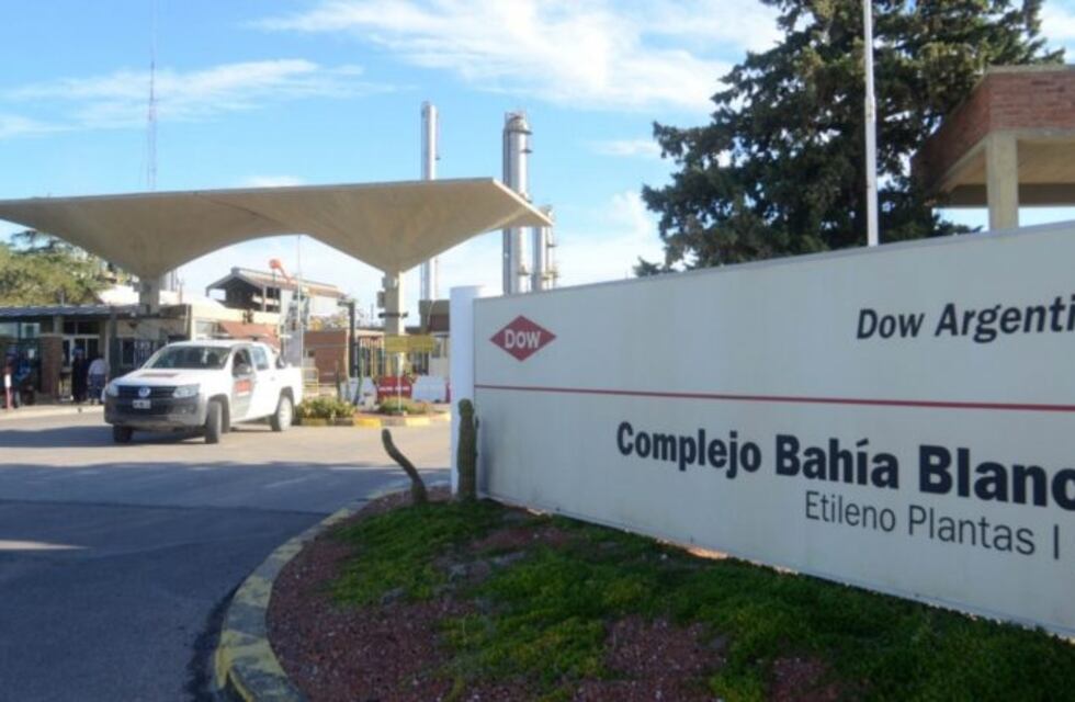 Dow vuelve a sus actividades luego de la explosión