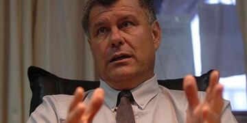 Ligorria explicu00f3 cu00f3mo es la obra de drenaje en el campo del Kempes\u002E