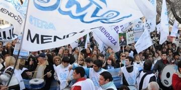 El jueves mu00e1s de 20 mil trabajadores de la Educaciu00f3n se encuentran habilitados para votar y renovar la conducciu00f3n del gremio docente\u002E