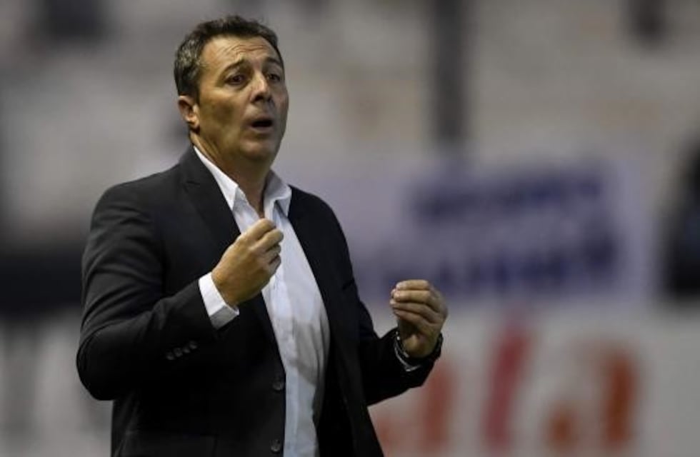 Kudelka: "El fútbol argentino vive en un retroceso permanente"