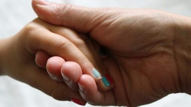 Una pareja sanjuanina soñaba con un bebé y adoptó a tres hermanitos