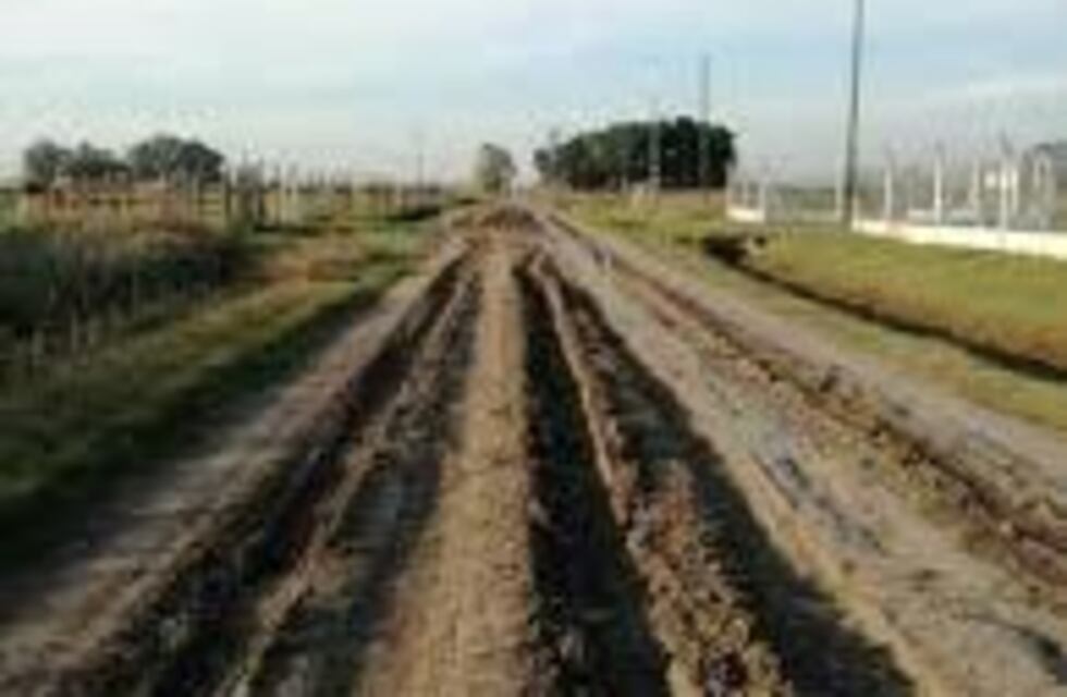 El massismo presentó en el Concejo un proyecto para arreglar el camino al cementerio en General Rojo