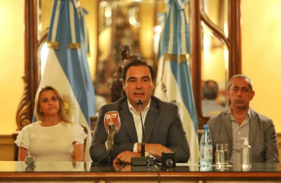 Los funcionarios provinciales en Corrientes se bajaron el sueldo