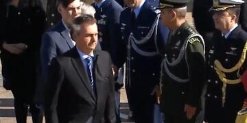 La comitiva oficial comenzó a trabajar a las 10 de la mañana para recibir a los jefes de Estado\u002E (@telefesantafe)