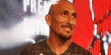 El Cholo Guiu00f1azu00fa se llevu00f3 el premio Estu00edmulo a Deportista del Au00f1o.