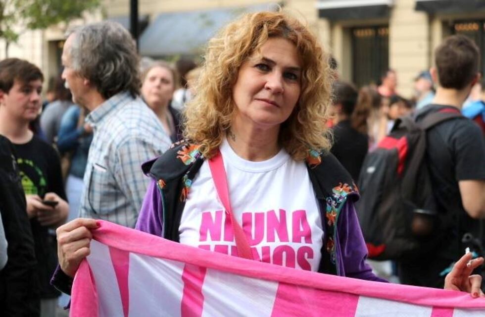 Amenazaron a militante feminista con un escalofriante obituario antisemita