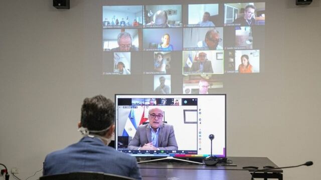 Accastello vía virtual\u002E