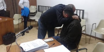 El hijo de la víctima de un accidente vial consoló al imputado de la causa\u002E