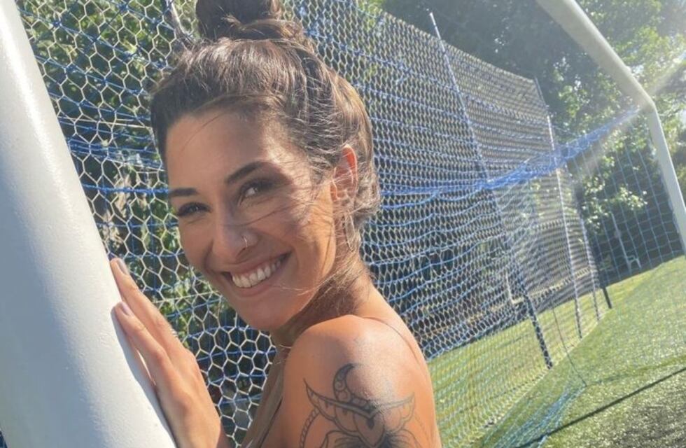 Ivana Nadal incendió las redes desde la playa con una dedicatoria: "Beboteo para..."