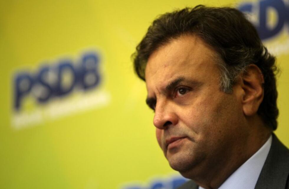 Allanaron inmuebles del senador brasileño Aécio Neves y detuvieron a su hermana