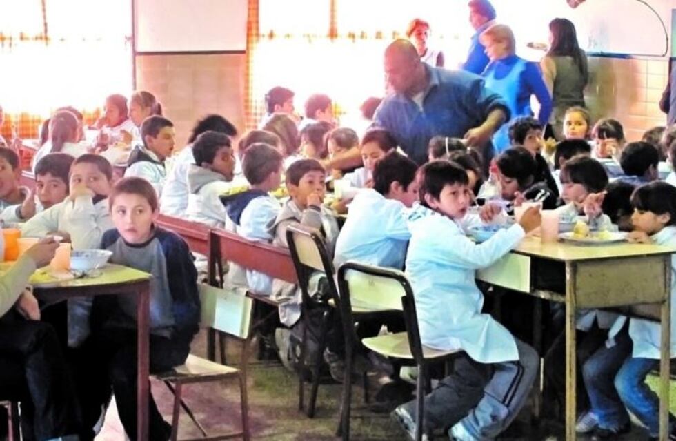 Un diputado presentó un proyecto para que den a conocer la situación de los comedores que funcionan en la provincia