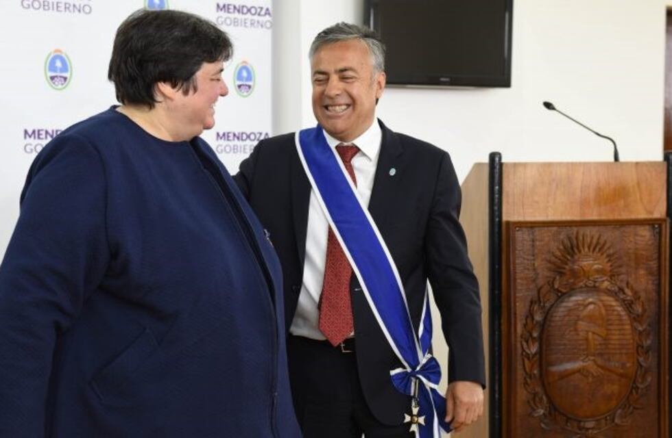 Brasil condecoró a Cornejo por fomentar los lazos bilaterales entre ambas regiones